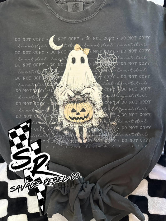 Girly lace ghost - Ghost halloween t.shirt - comfort color t.shirt